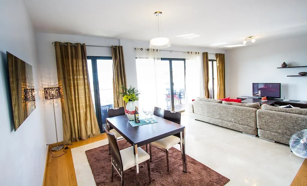 Madeira Luxury Villas Living Funchal 0*, Funchal (Madeira)